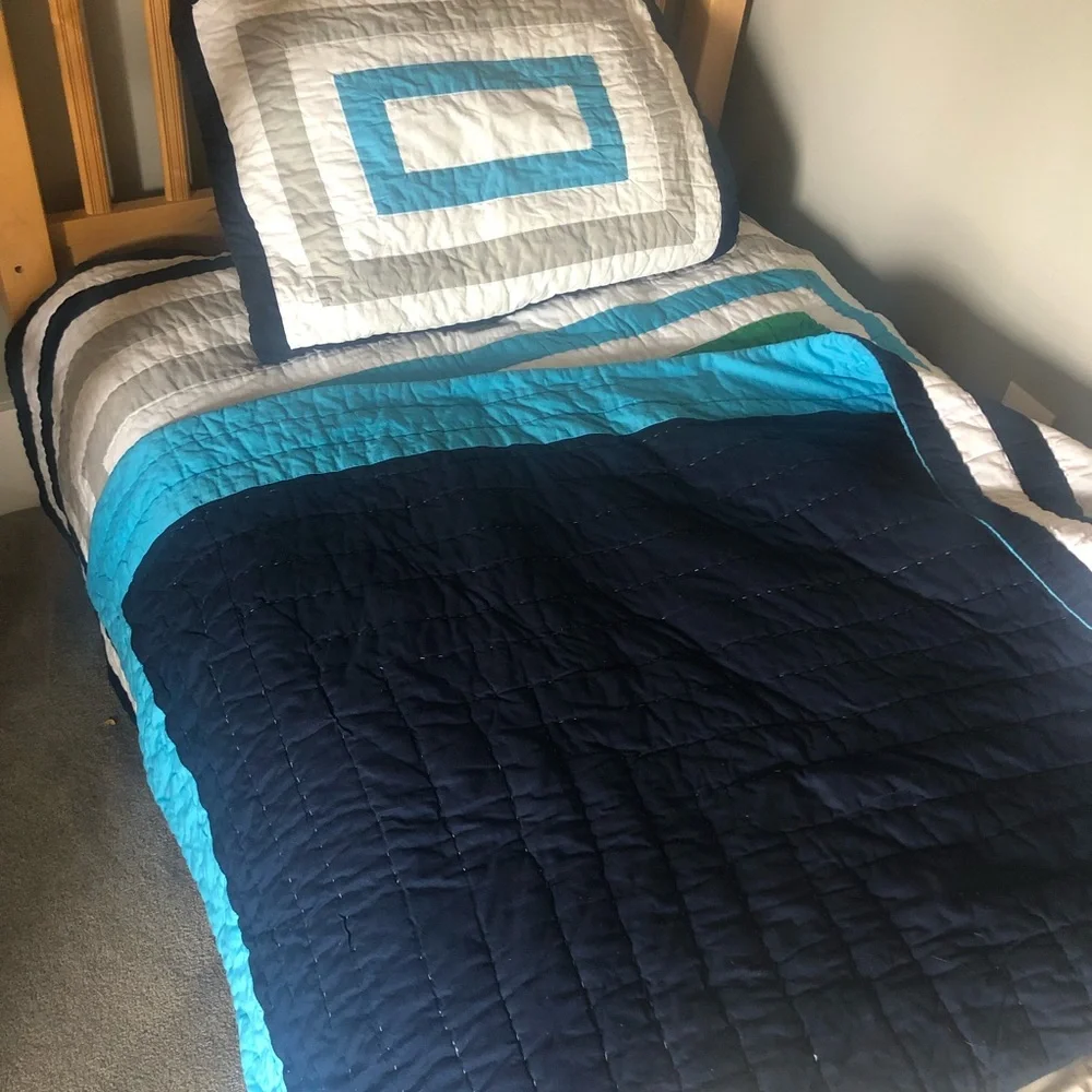 Pottery barn twin quilt and sham